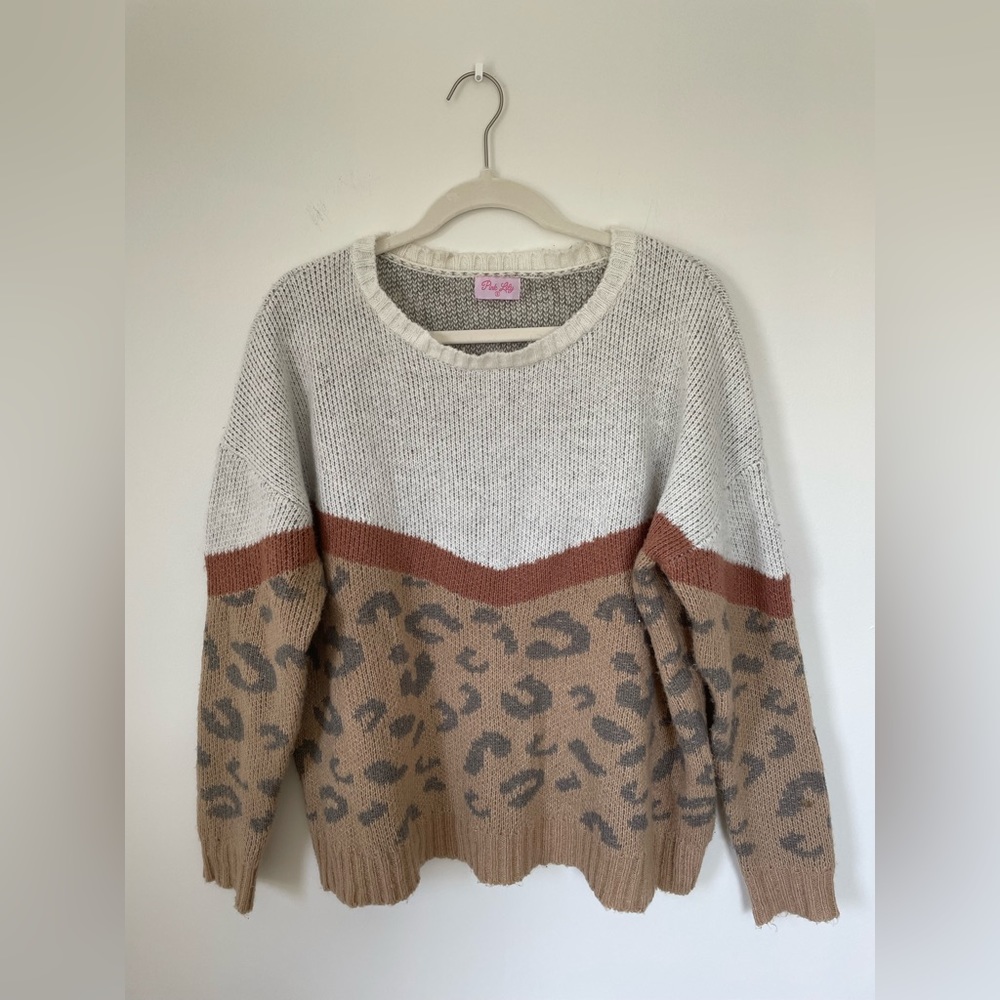 Pink Lily Sweater Size S